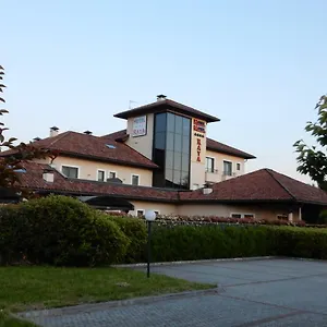 Hotel Elysium Raya Mediglia