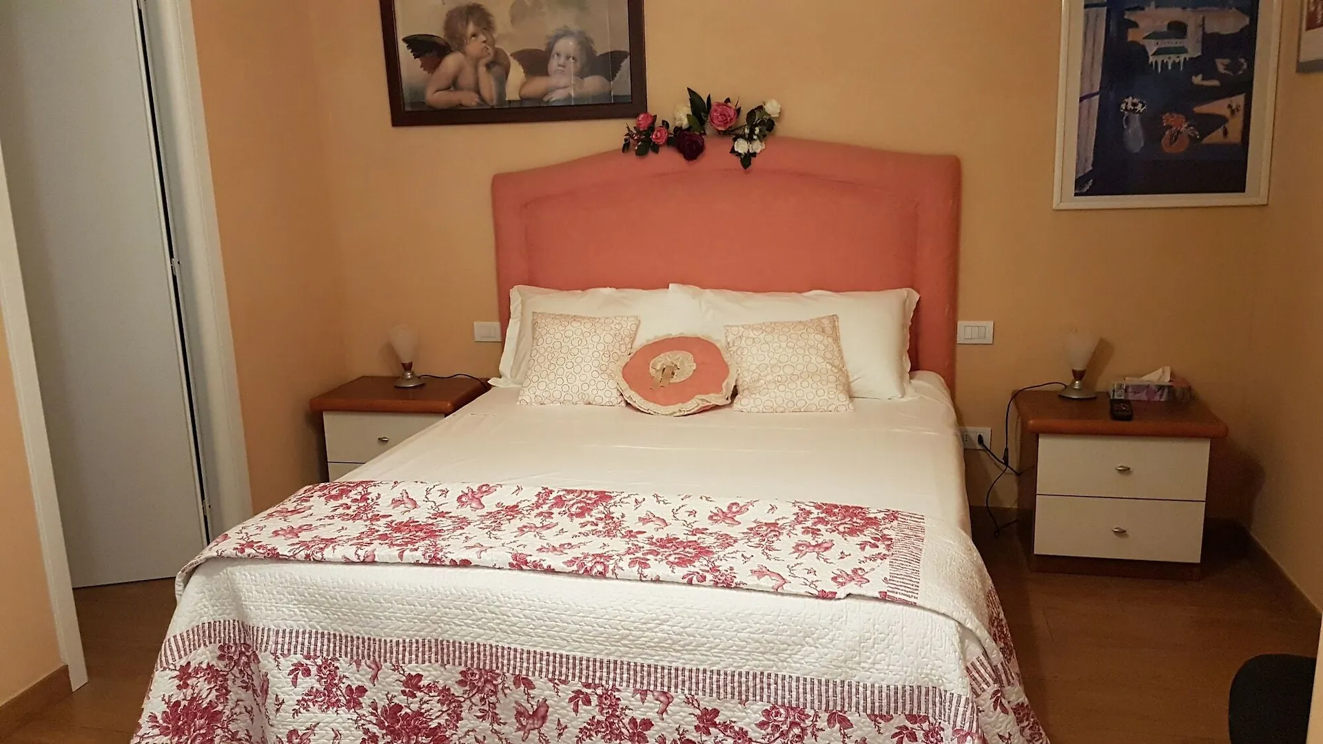 Villa Lucrezia Reggello Pensión